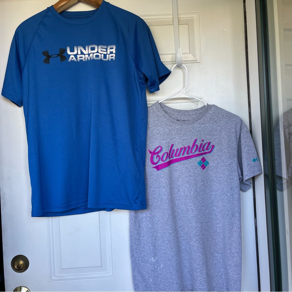 Set of Two Men’s Short Sleeve Tees - Size Medium
